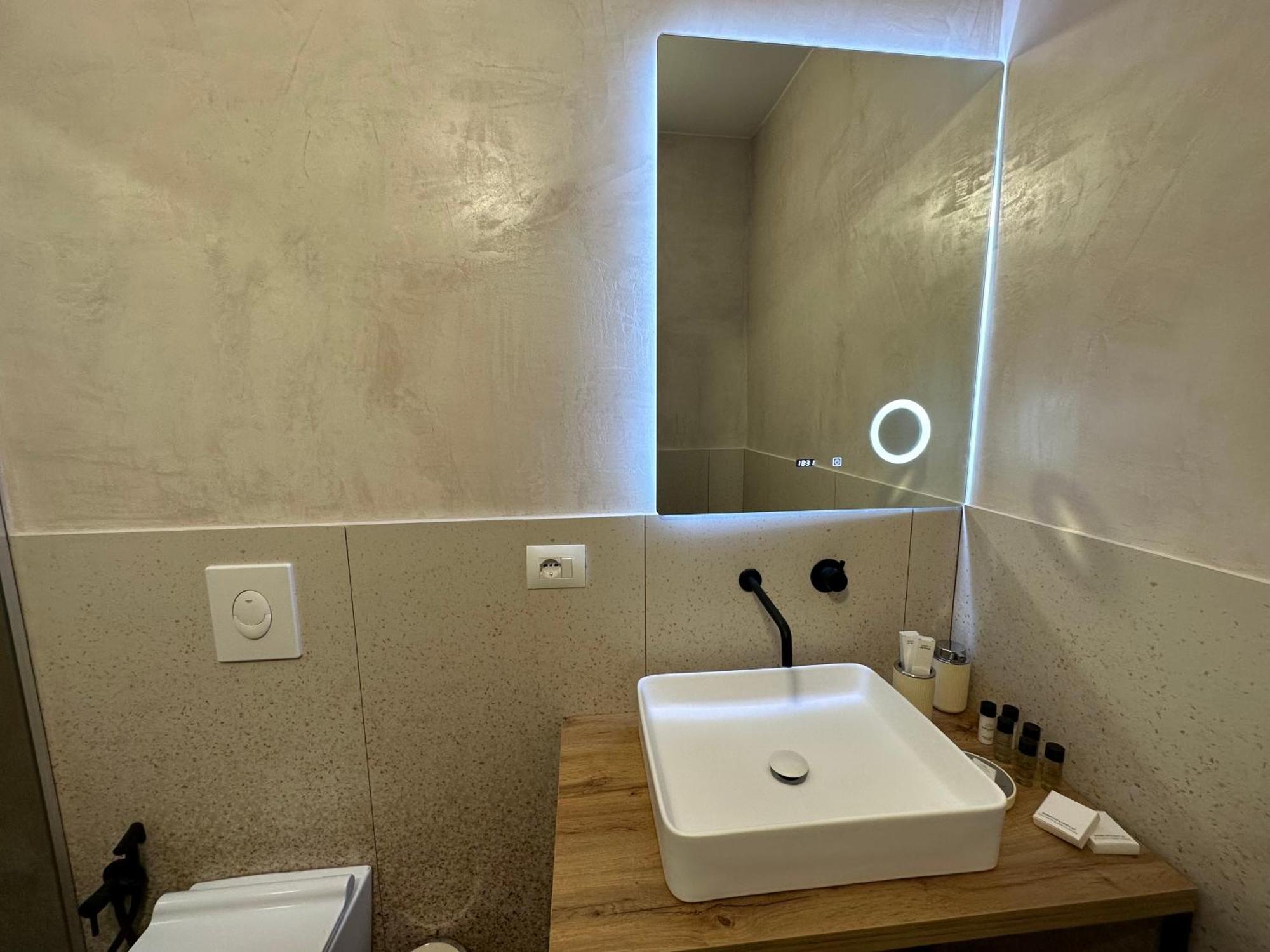 Scandinavian Apartments Al Тирана Екстериор снимка
